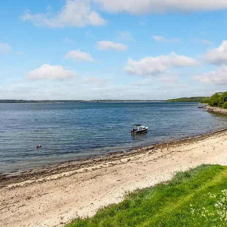 2 Bedroom Amazing In *