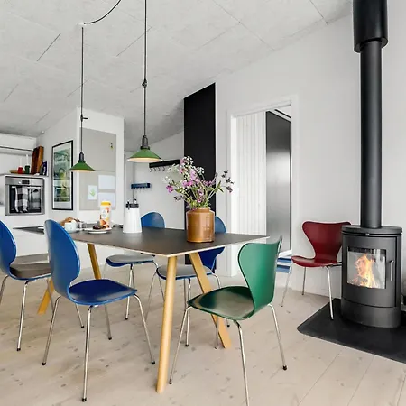 2 Bedroom Amazing In *