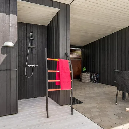 2 Bedroom Amazing In *