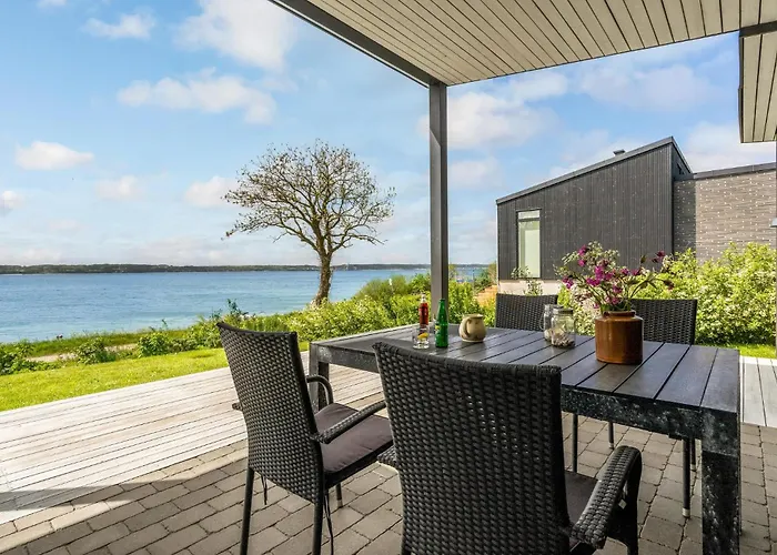 بيت للعطل 2 Bedroom Amazing In