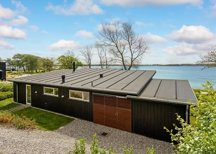 بيت للعطل 2 Bedroom Amazing In