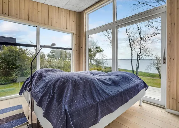 2 Bedroom Amazing In * أبينرا